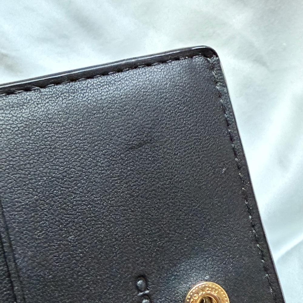 Coach Snap Black Leather Wallet - Picture 6 of 10